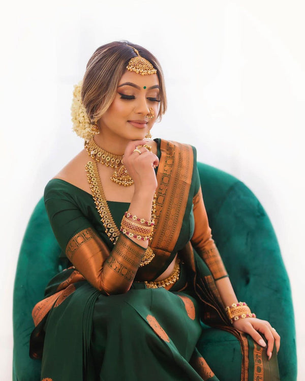 Green Colour Kanjivaram Woven Silk Saree With Blouse Piece