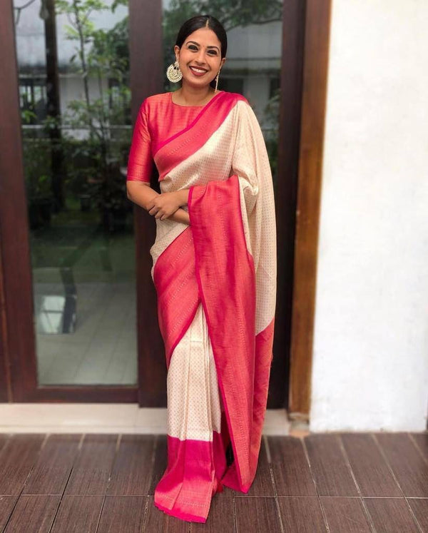 Cream and Pink Colour Kanjivaram Woven Silk Saree With Blouse Piece
